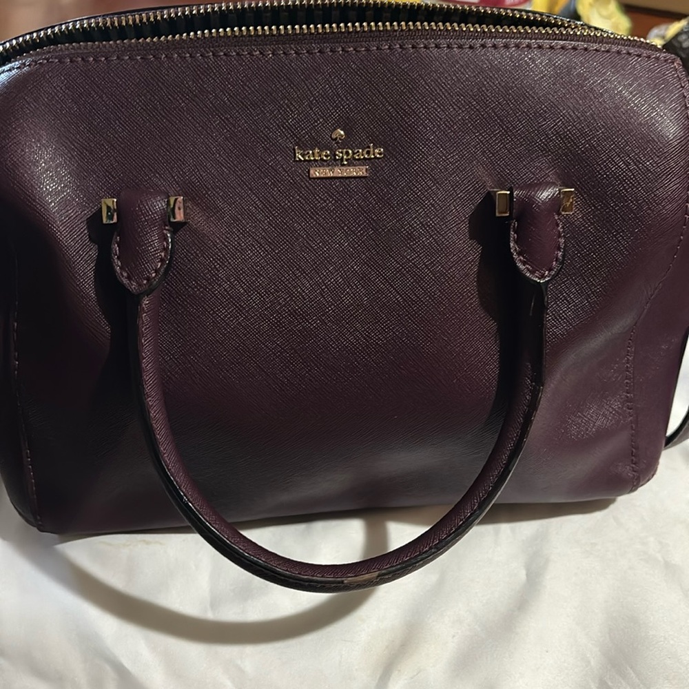 Kate spade purse with matching wallet